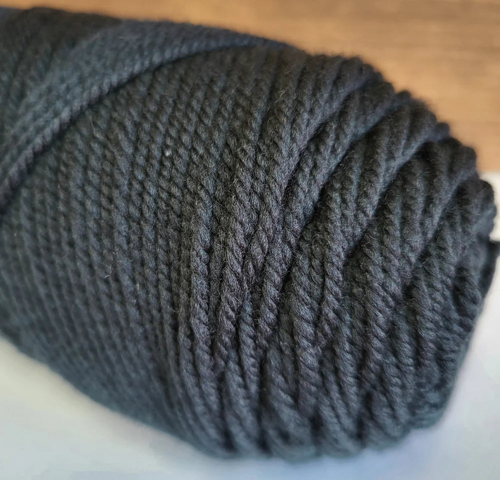 100% US Shaniko Wool | Worsted Weight